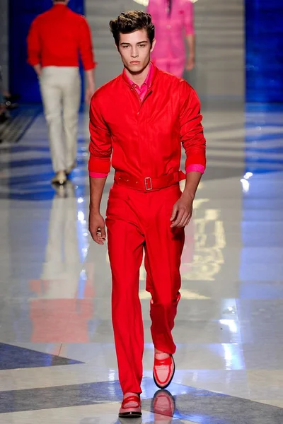 Look 35